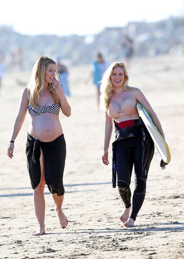 Heidi Montag & Pregnant Sister Holly