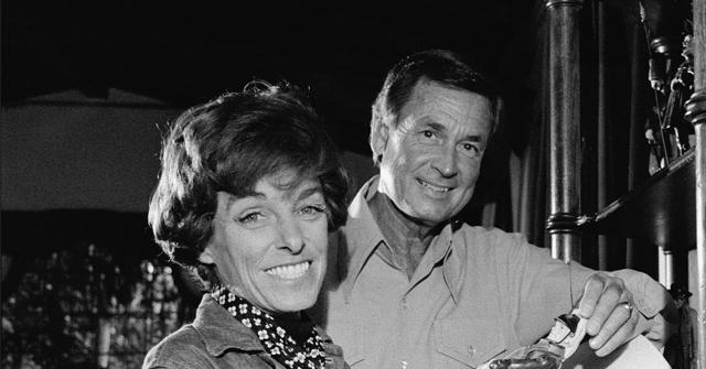 //bob barker collapses wife grave pp