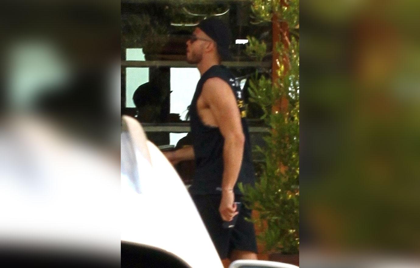 Kendall Jenner Goes On Date With Blake Griffin