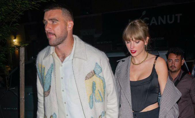 taylor swift desperate to make travis kelce a billionaire