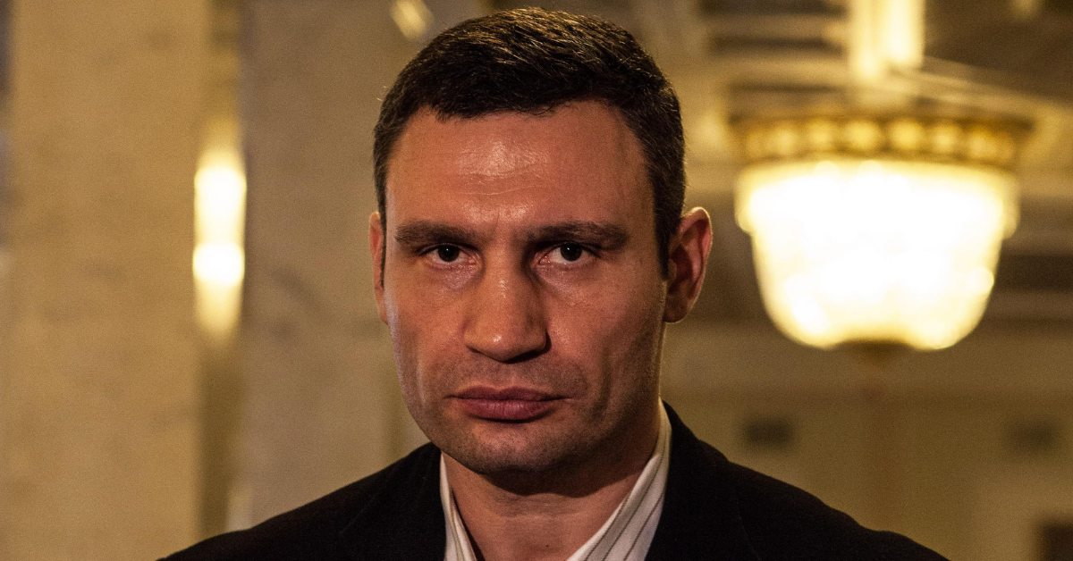 Vitali Klitschko Ukraine Encircled, Backtracks