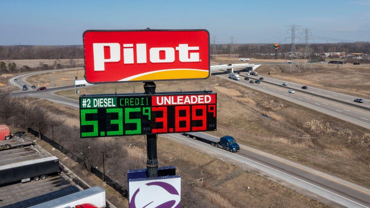 Photo of diesel price at Michigan