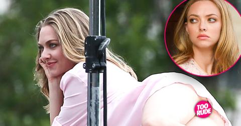 //amanda seyfried wardrobe malfunction no underwear pp