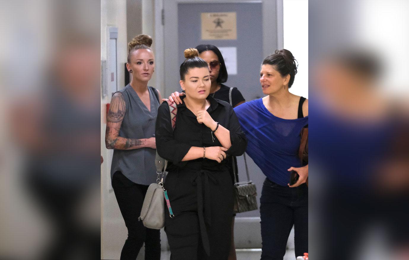 Amber Portwood arrives to court for her domestic assault hearing along with her entire support system.