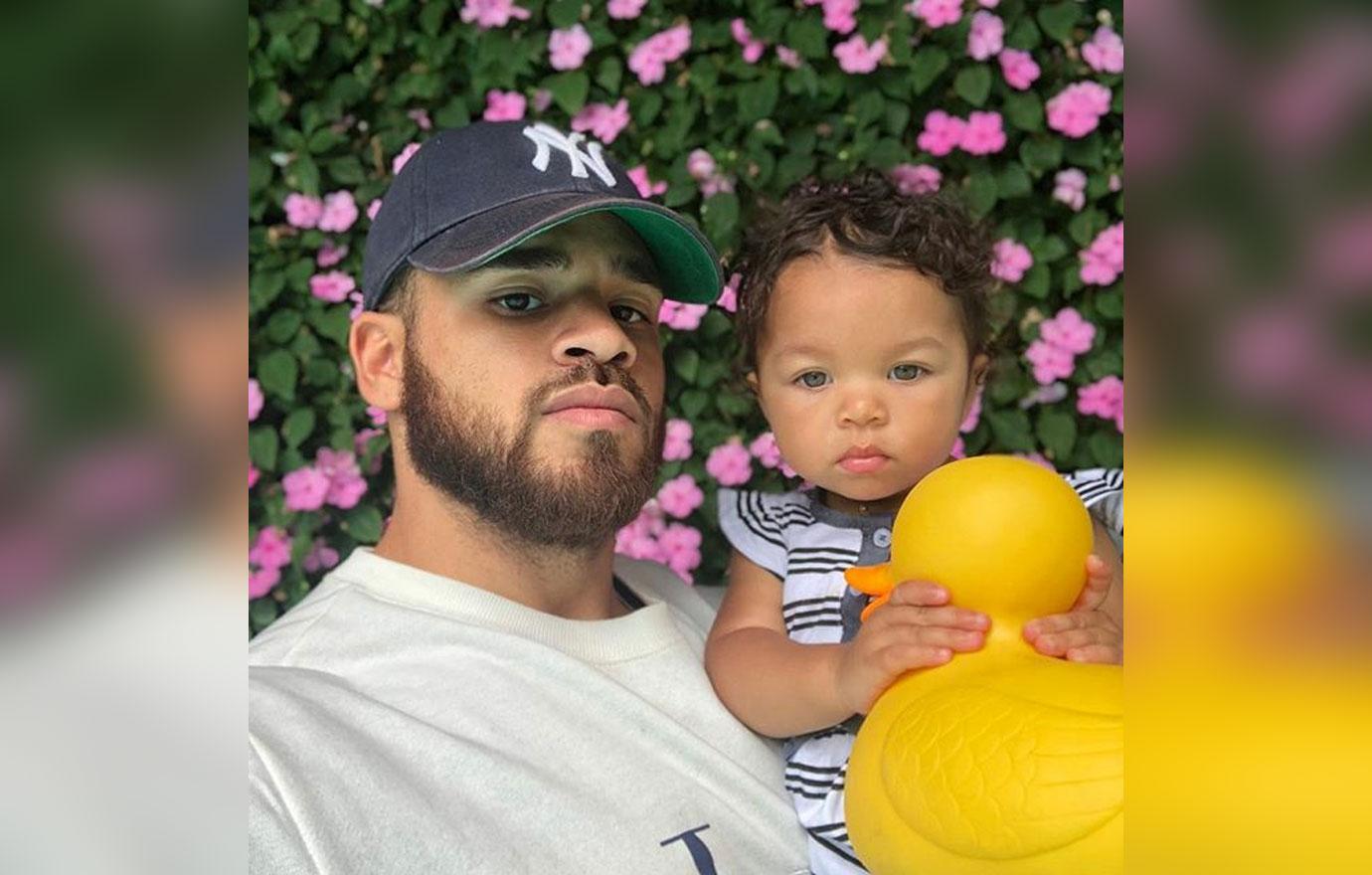 Teen Mom Stars Cheyenne Floyd & Cory Wharton Vacation With Daughter In Jamaica