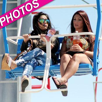 Nicole 'Snooki' Polizzi Snooki and Deena take a break from working