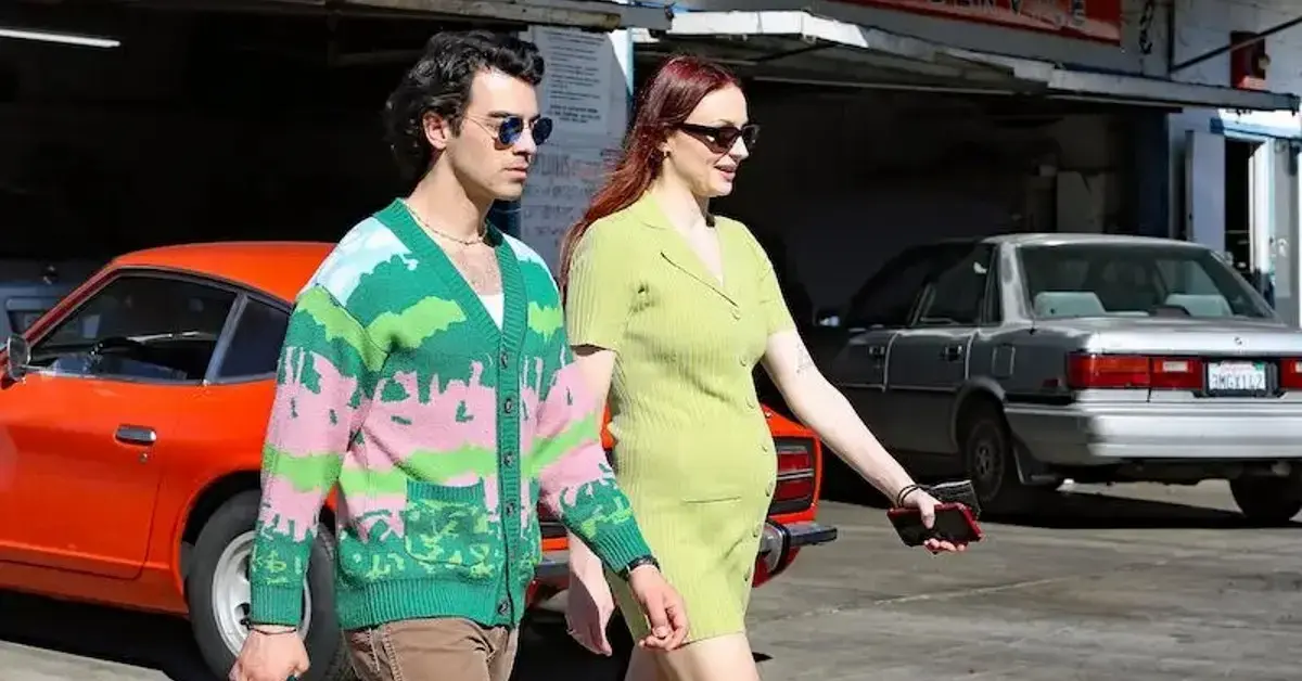 Sophie Turner Is Already Over Joe Jonas & Is Allegedly Getting Her 'Mr  Rebound'? A Report Surfaces Online, Netizens Say “This Is Definitely Harry  Styles…