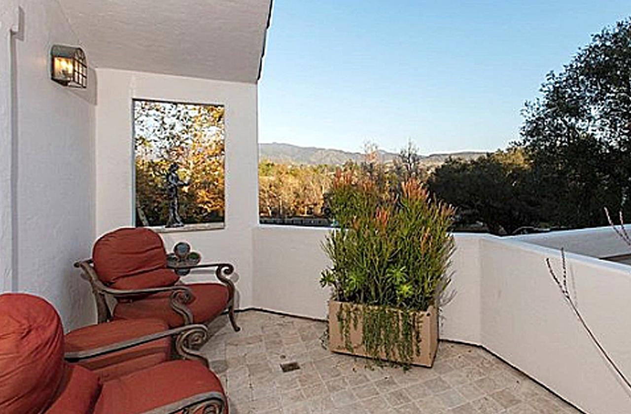 Ex ‘RHOC’ Star Jeana Keough Selling 3M California Mansion, See Photos