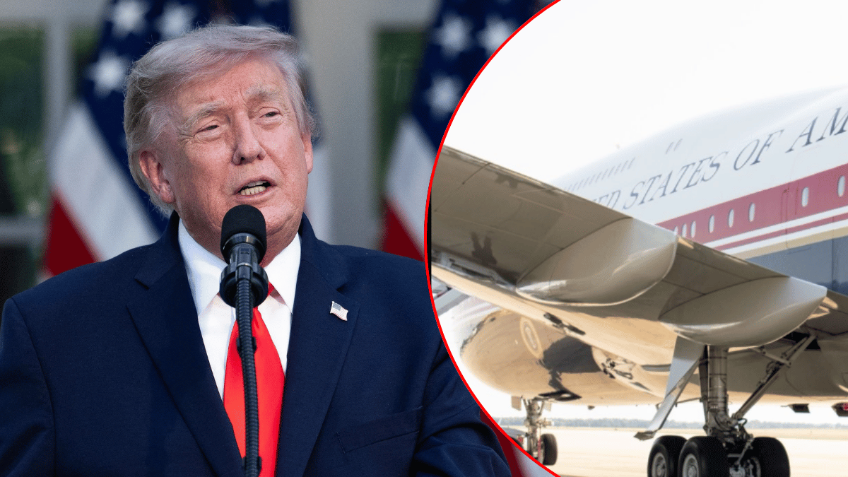 Photo of Donald Trump, Air Force One