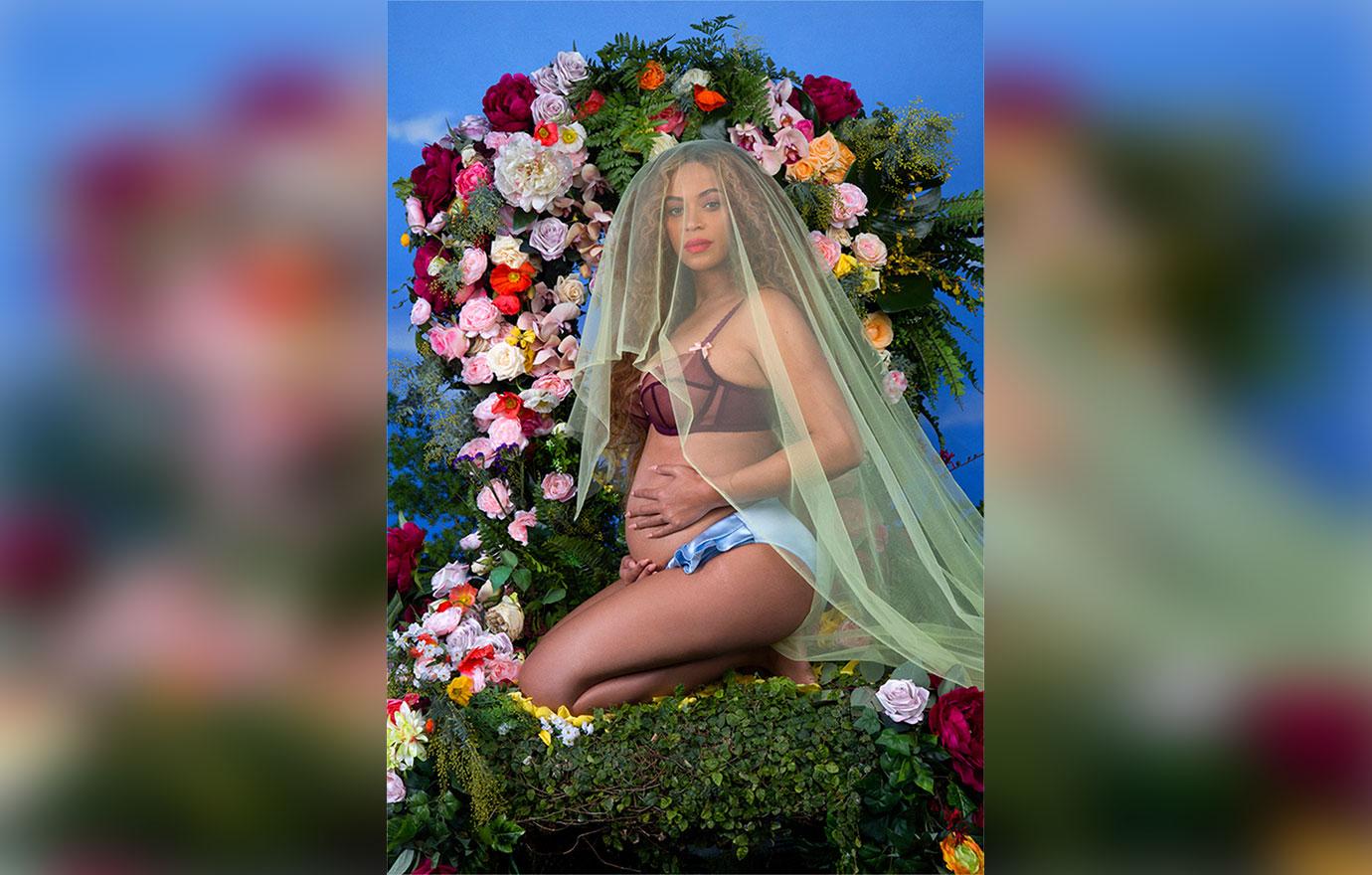 //Beyonce Pregnant Coachella Easter Jay Z