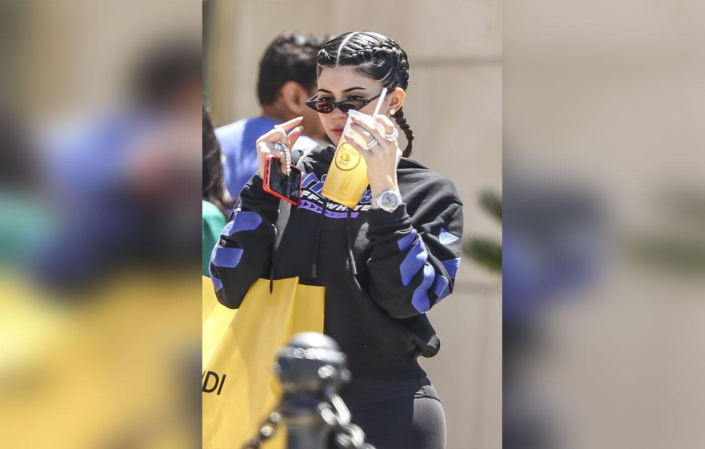 Kylie Jenner wears rumored engagement ring on jewelry shopping spree