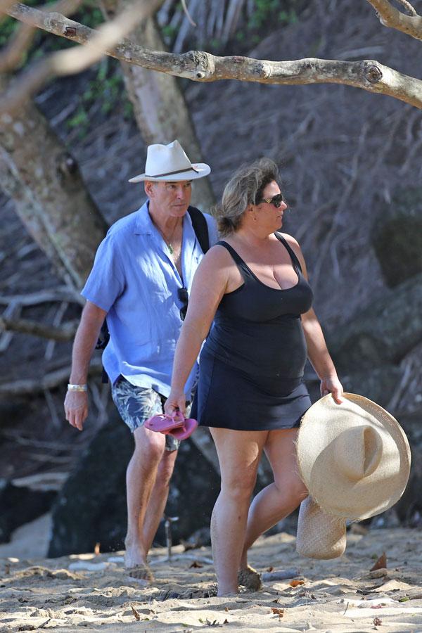 Pierce Brosnan & Keely Shaye Hawaiian Vacation