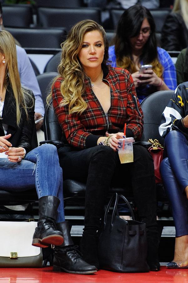 //khloe kardashian la clippers game