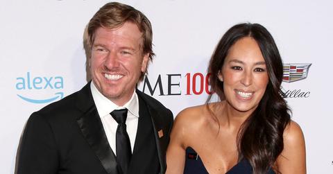 fixer upper chip joanna gaines sued book