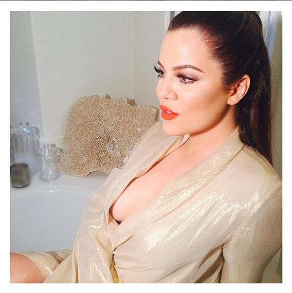 //khloe kardashian gold