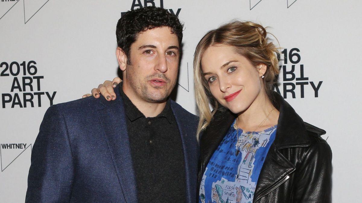 picture of Jenny Mollen and Jason Biggs