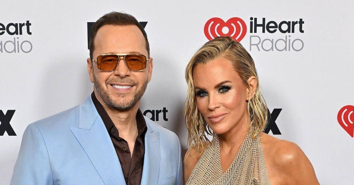 picture of Jenny McCarthy and Donnie Wahlberg