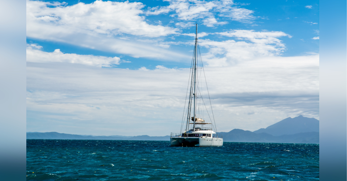 'Average Joe' Reveals How Bitcoin Helped Him Quit Life on Land and Sail the Caribbean With His Wife