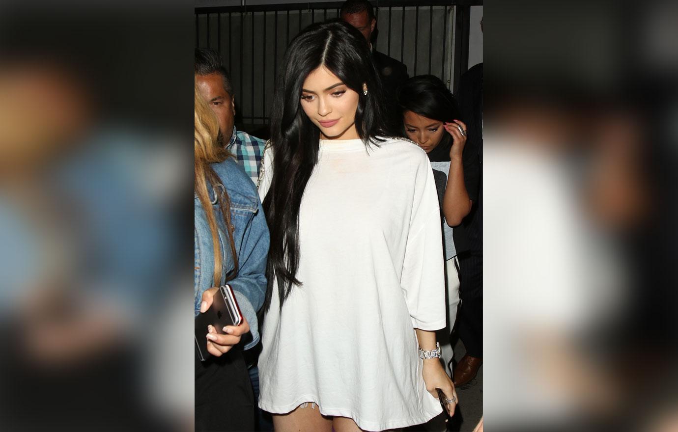 //kylie jenner purple boots ex tyga handcuffed