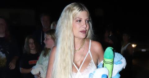 tori spelling renting k month rental home kids after ditching rv life pp