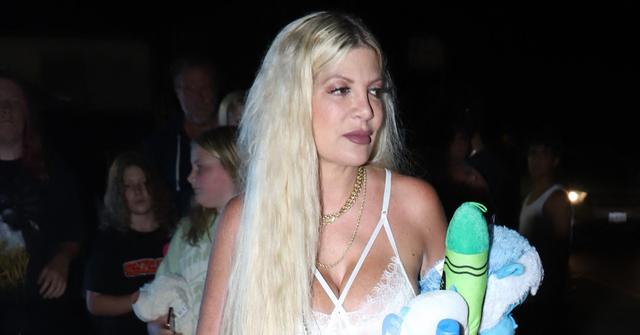 tori spelling renting k month rental home kids after ditching rv life pp