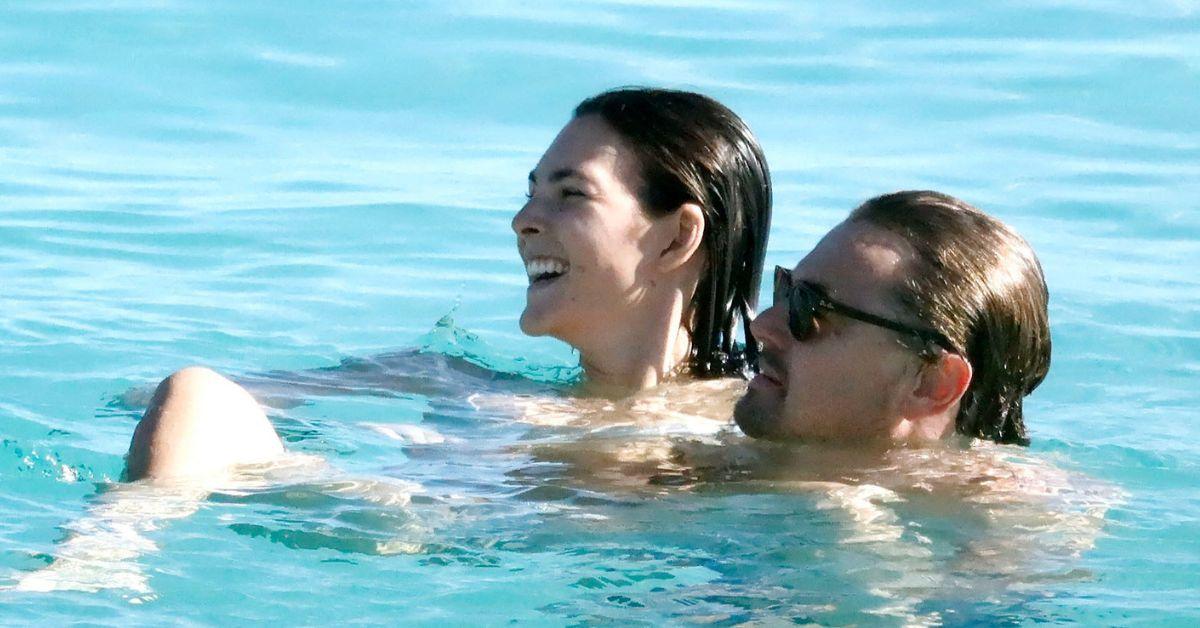 Only days before on New Years Eve, the actor was spotted with his girlfriend, Vittoria Ceretti, in St. Bartz.