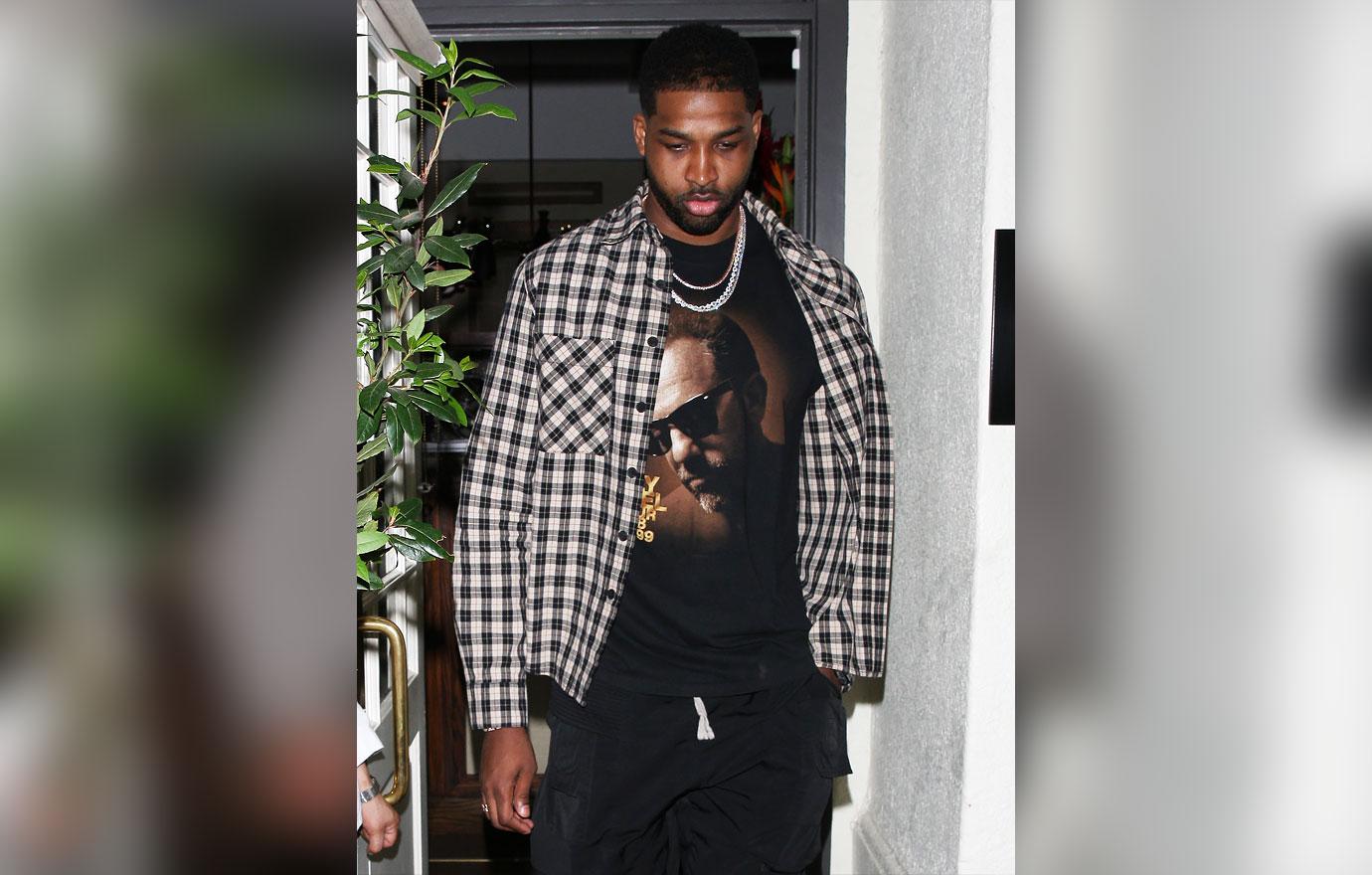 tristan thompson rushes to court demands gag order maralee nichols khloe kardashian r