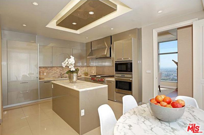 Yolanda Foster Divorce New Condo