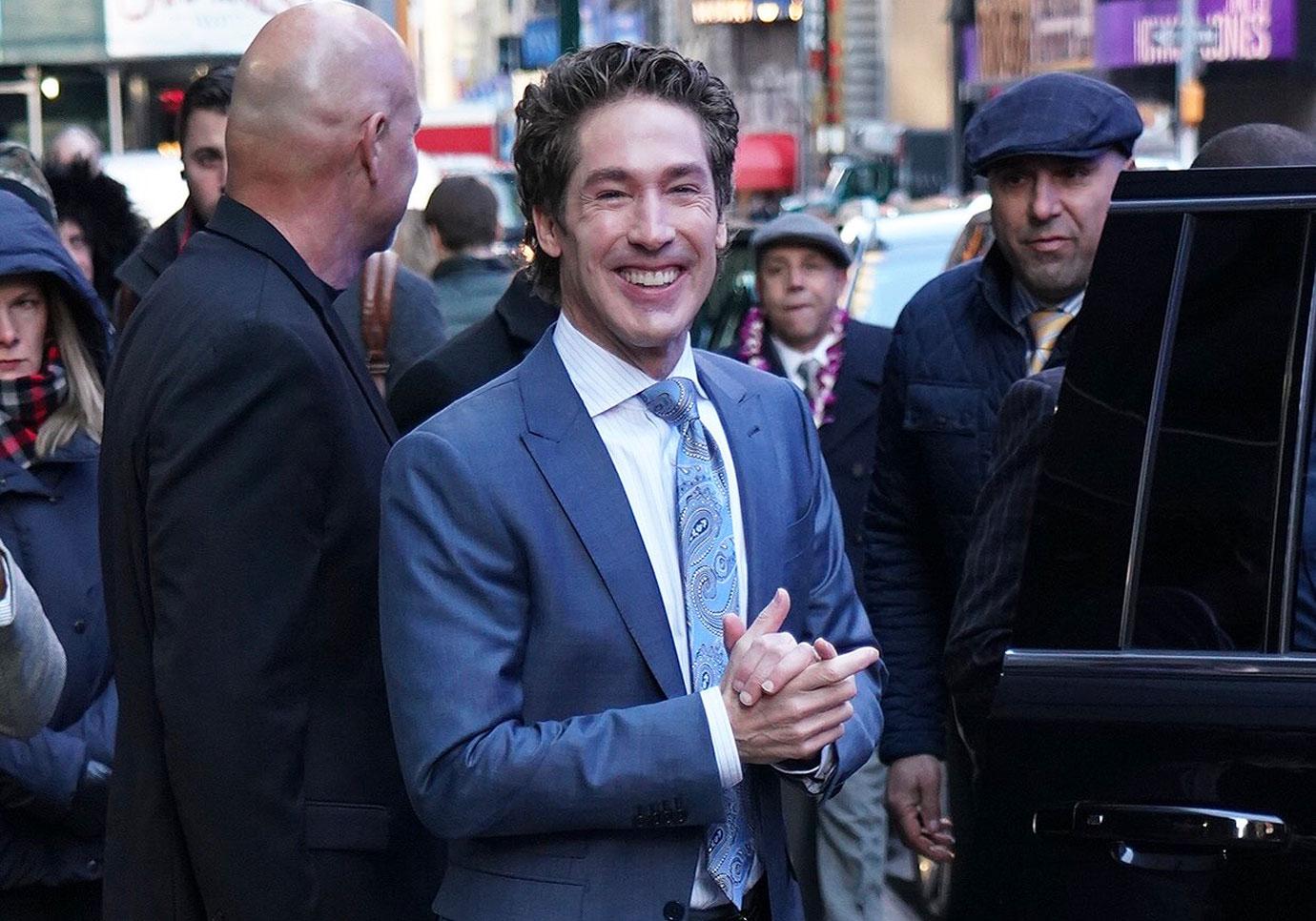 joel osteen church plumber found cash checks rewarded dollar police connection  stolen donation