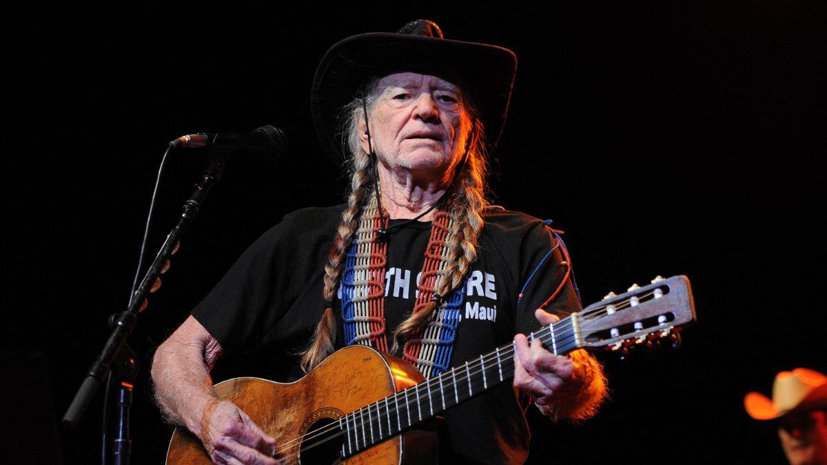 Willie Nelson suffered from multiple bouts with emphysema and pneumonia due to his past smoking habit.