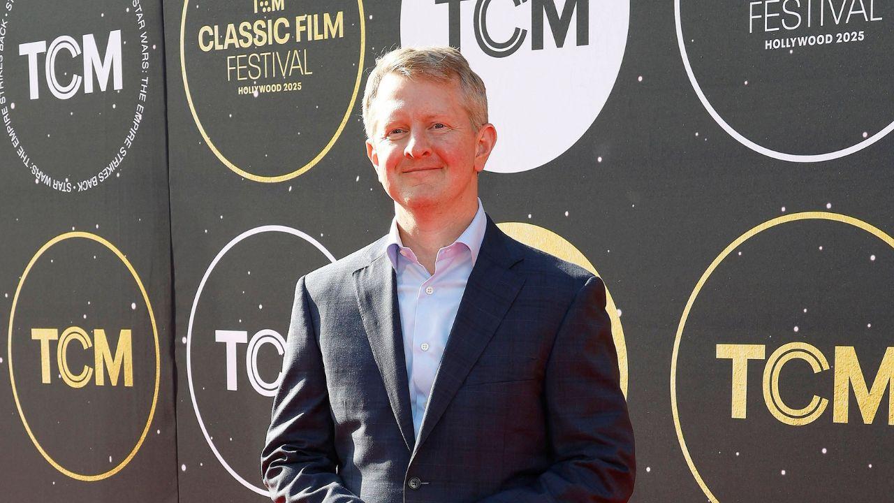 A photo of Ken Jennings