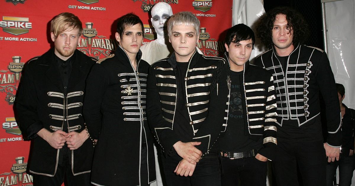 my chemical romance break silence after drummer bob bryar death