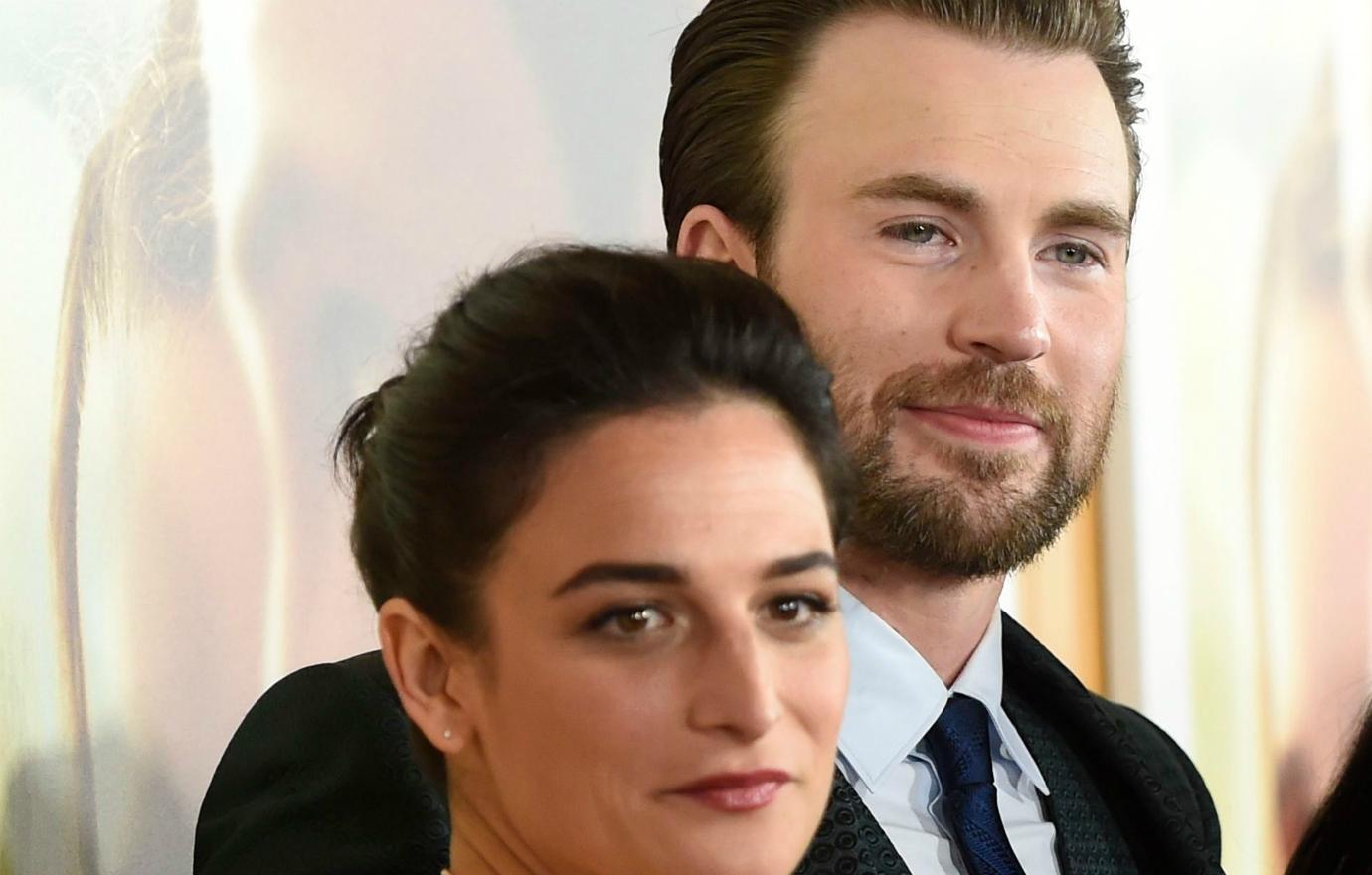 //jenny slate chris evans engaged