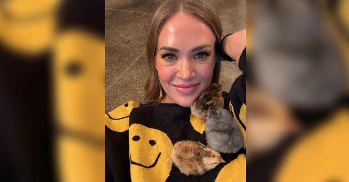 Some fans thought Carrie Underwood looked 'unrecognizable' in the selfie.