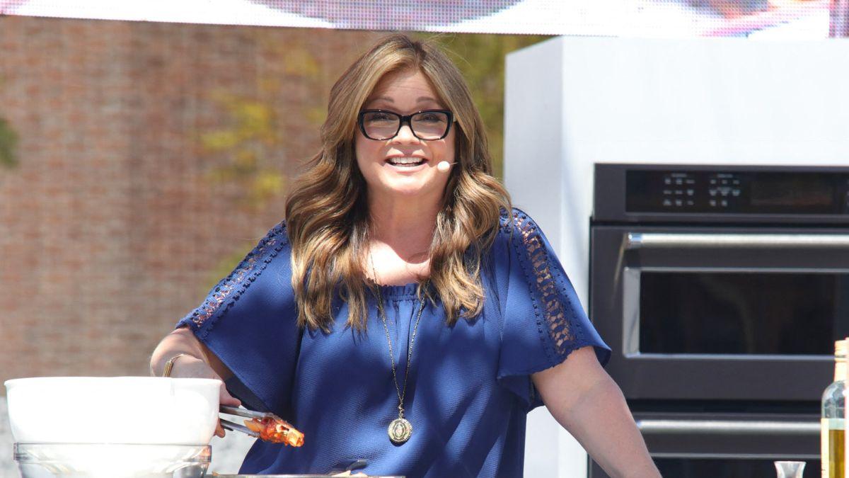 valerie bertinellis endless heartbreaks sitcom sweetheart