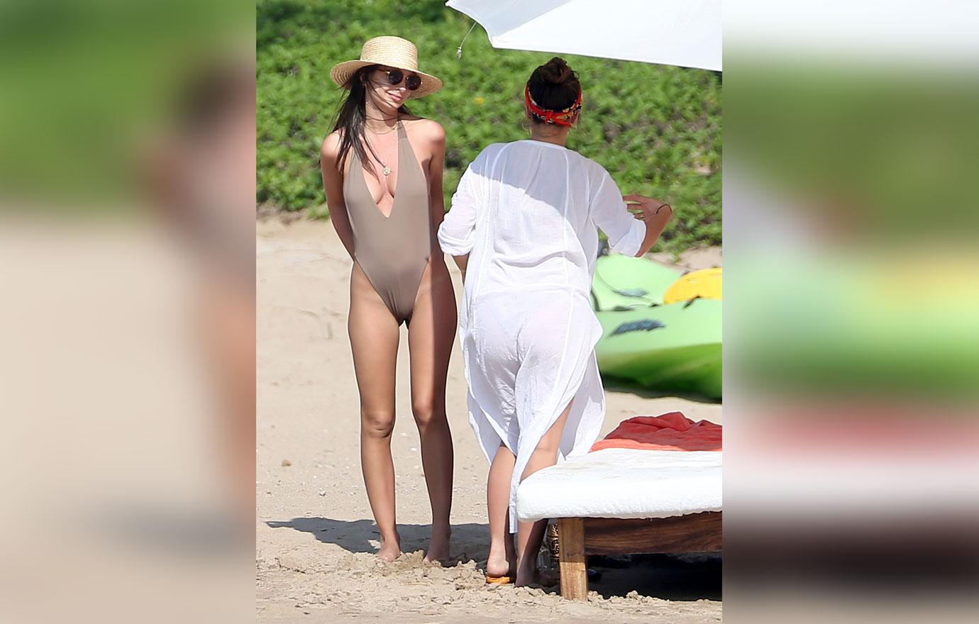 //emily ratajkowski butt thong boobs bikini beach