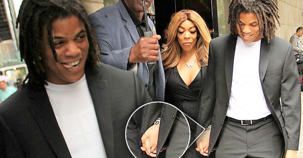 Wendy Williams Holds Hands With Son After Fight With Dad Kevin