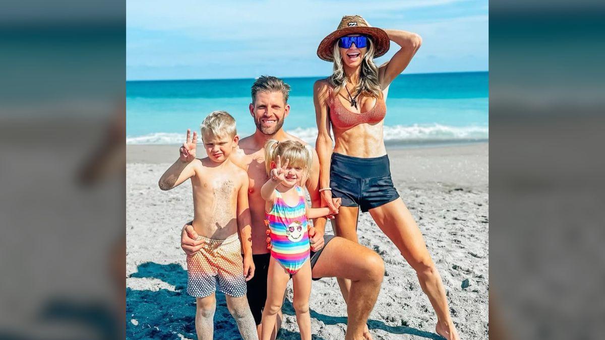 Photo of Lara Trump and familly