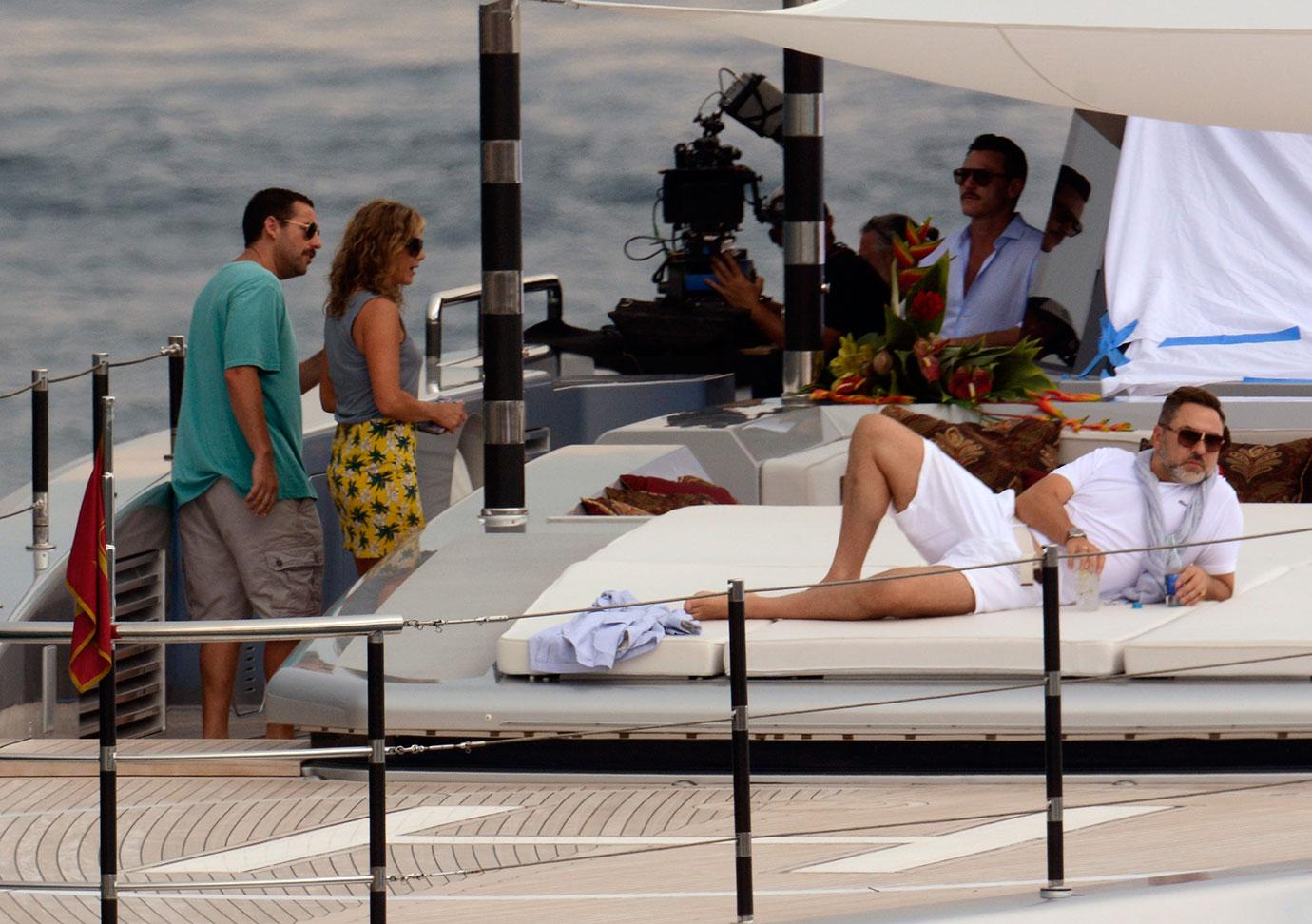 Jennifer Aniston Yacht Italy