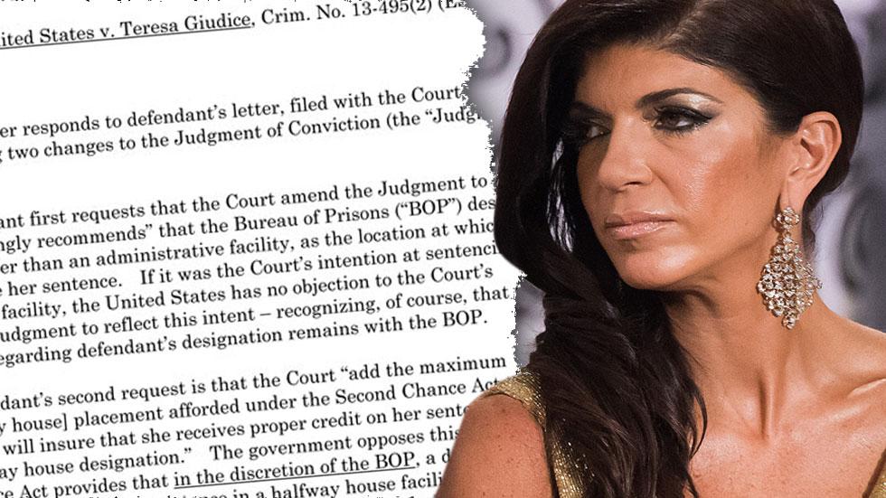 Lock Her Up! Prosecutors Tell Judge ‘RHONJ’ Star Teresa Giudice Needs(00)