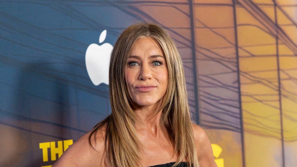 Sources said Curtis' support has helped Aniston feel more confident speaking out on issues like the Alex Pretti case.