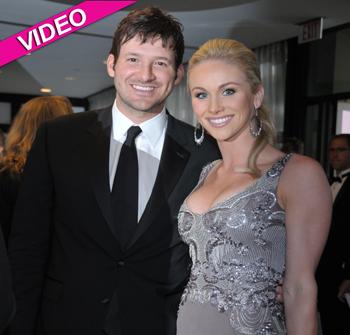 //tony romo candice crawford expecting baby splash
