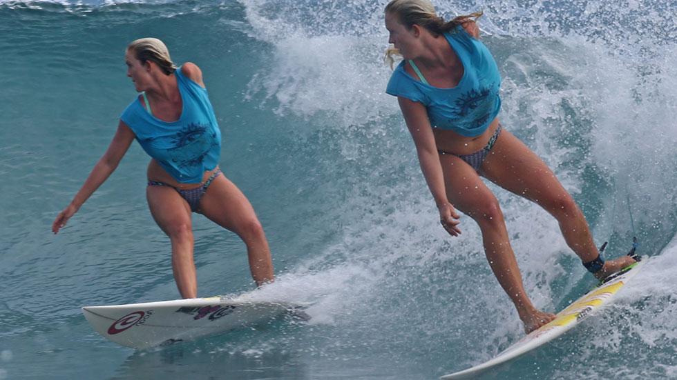 Soul Surfer Bethany Hamilton Surfing In Hawaii