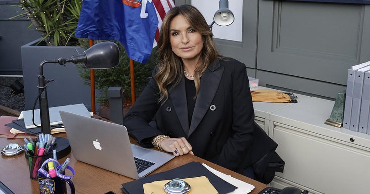 Mariska Hargitay on the set of 'SVU'