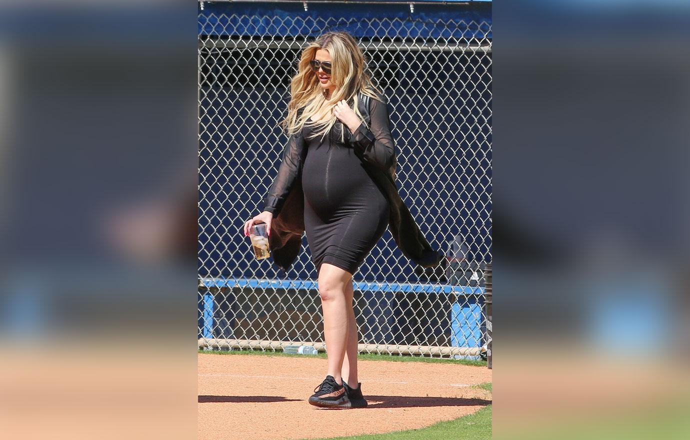 //Kim Kardashian sisters softball bra