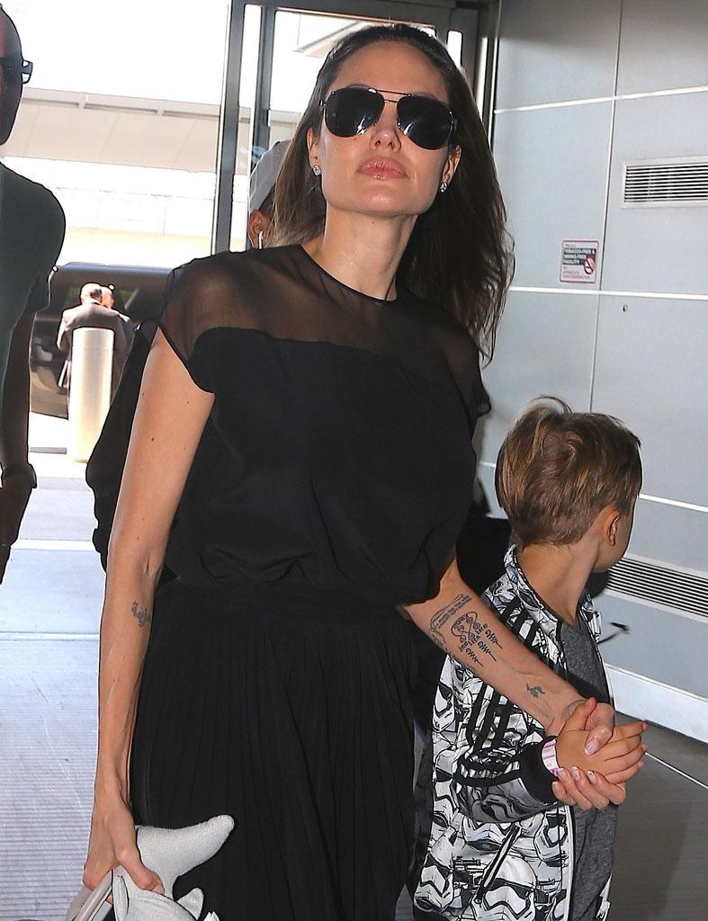 Angelina Jolie Scary Skinny Arms Legs Airport NYC