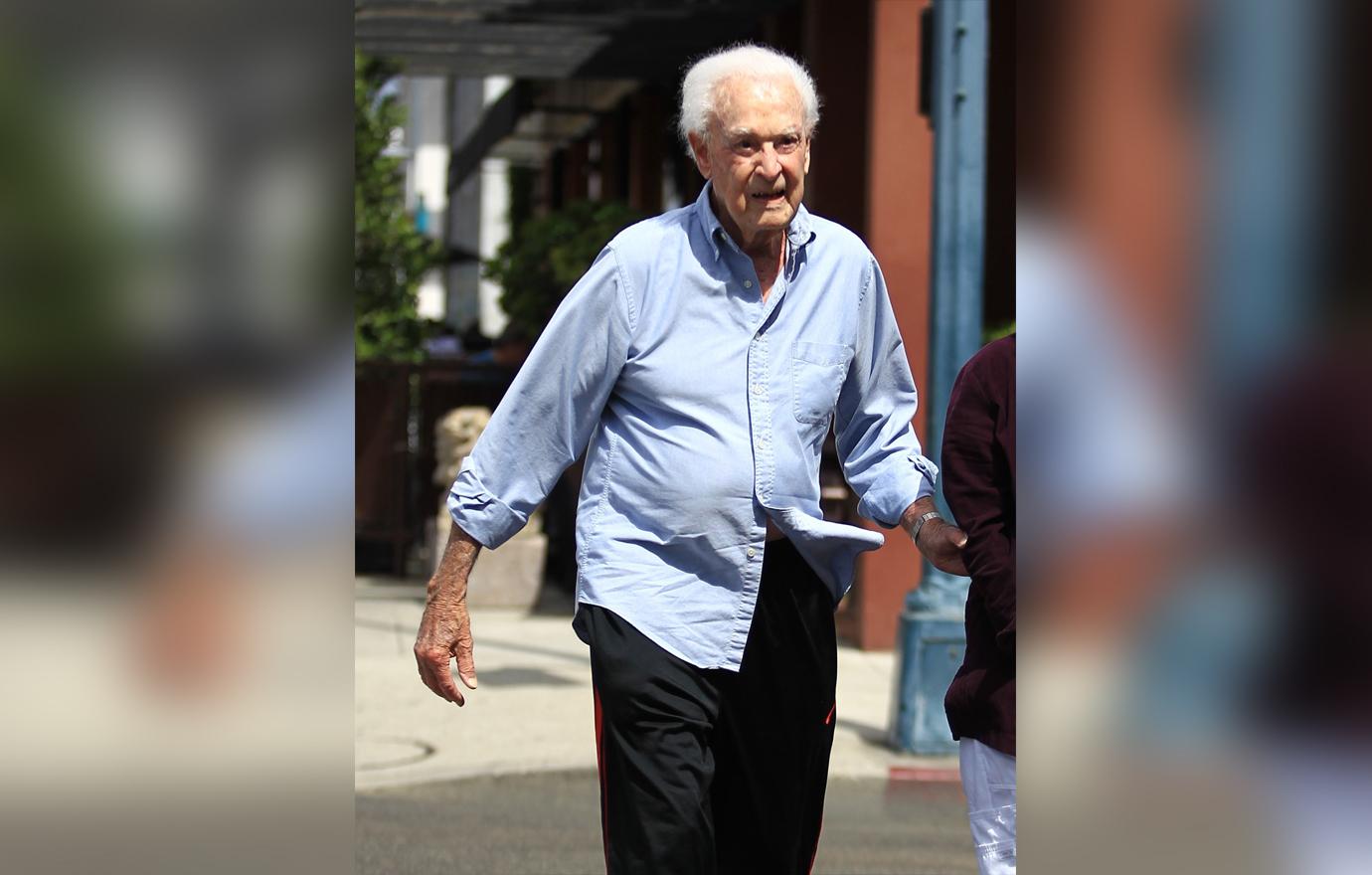 Bob Barker Looks Dazed And Confused As He Goes On A Walk Around Los Angeles