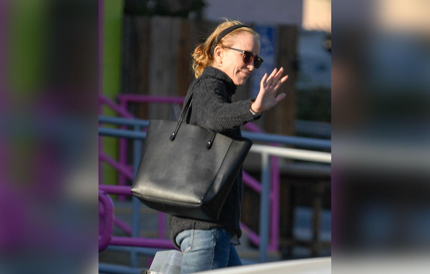 Felicity Huffman Starts Community Service After Prison Release