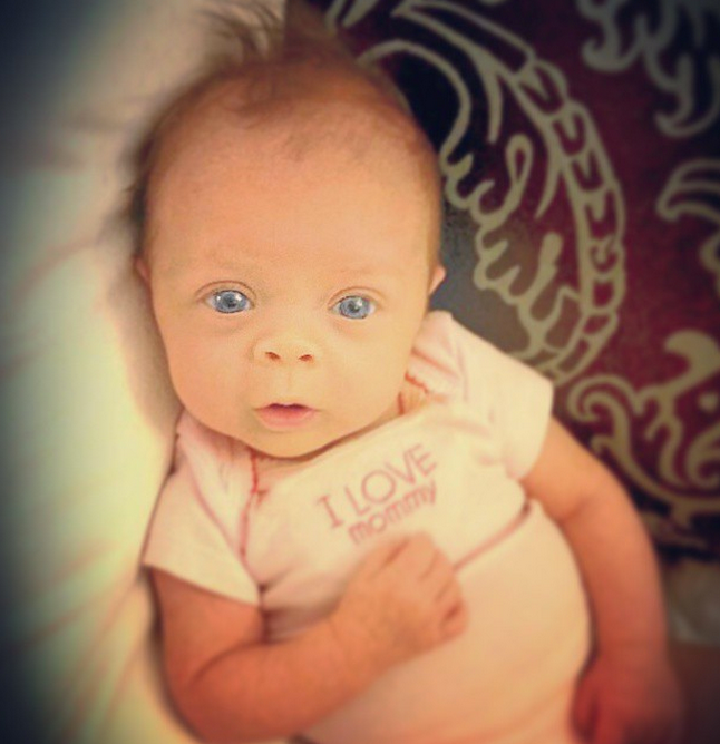 Baby's Big Debut! 'Teen Mom' Stars Catelynn Lowell & Tyler Baltierra Show  Off Adorable Infant Daughter Novalee Reign