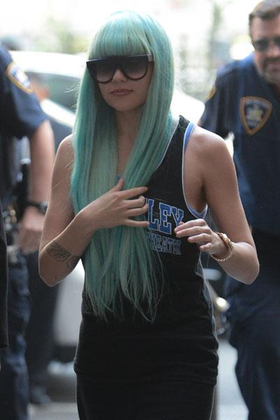 Amanda Bynes You Need Help! 20 Stars Who Faced Interventions